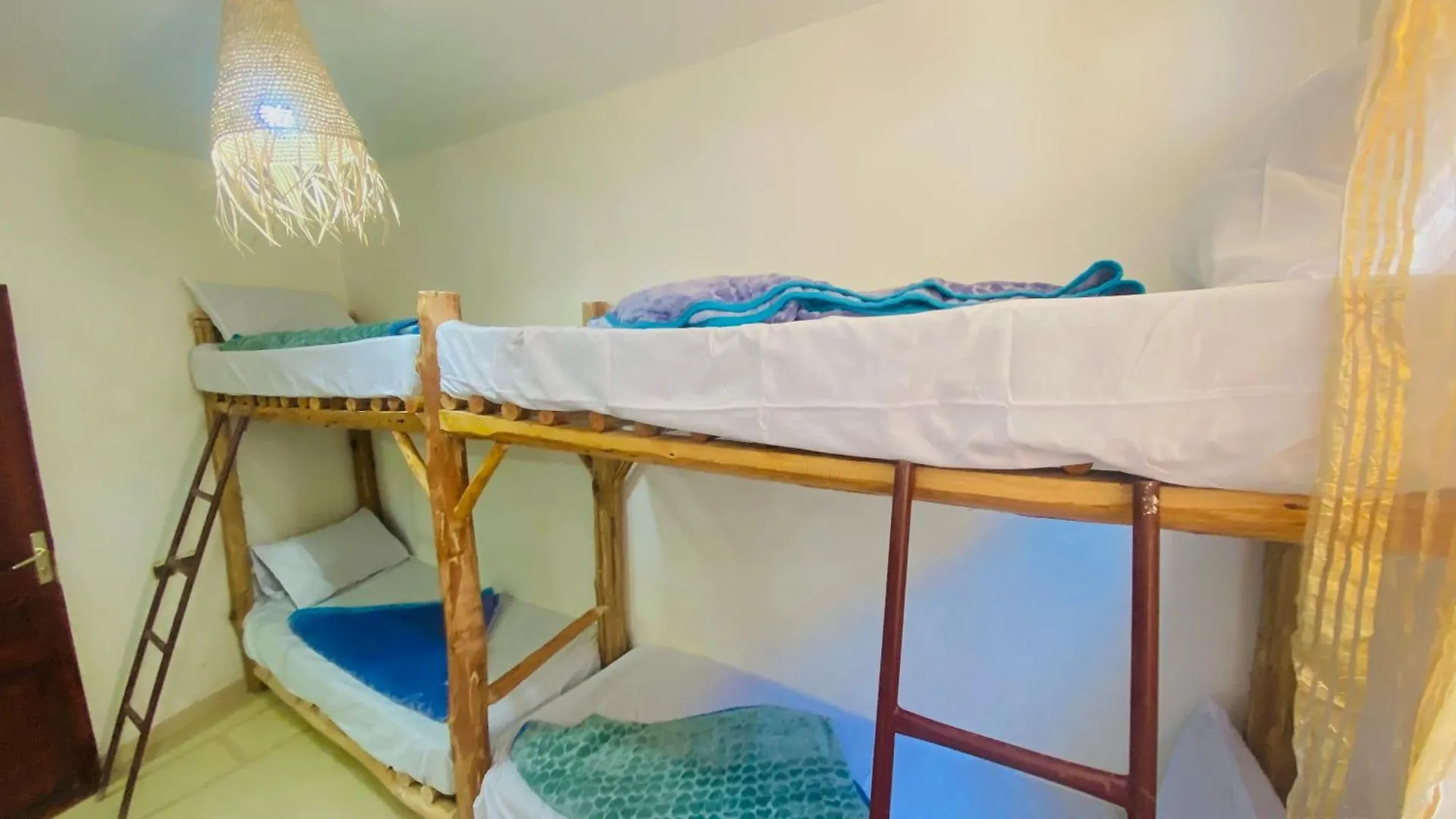 Tizaou Guest House Taghazout Bed and breakfast
